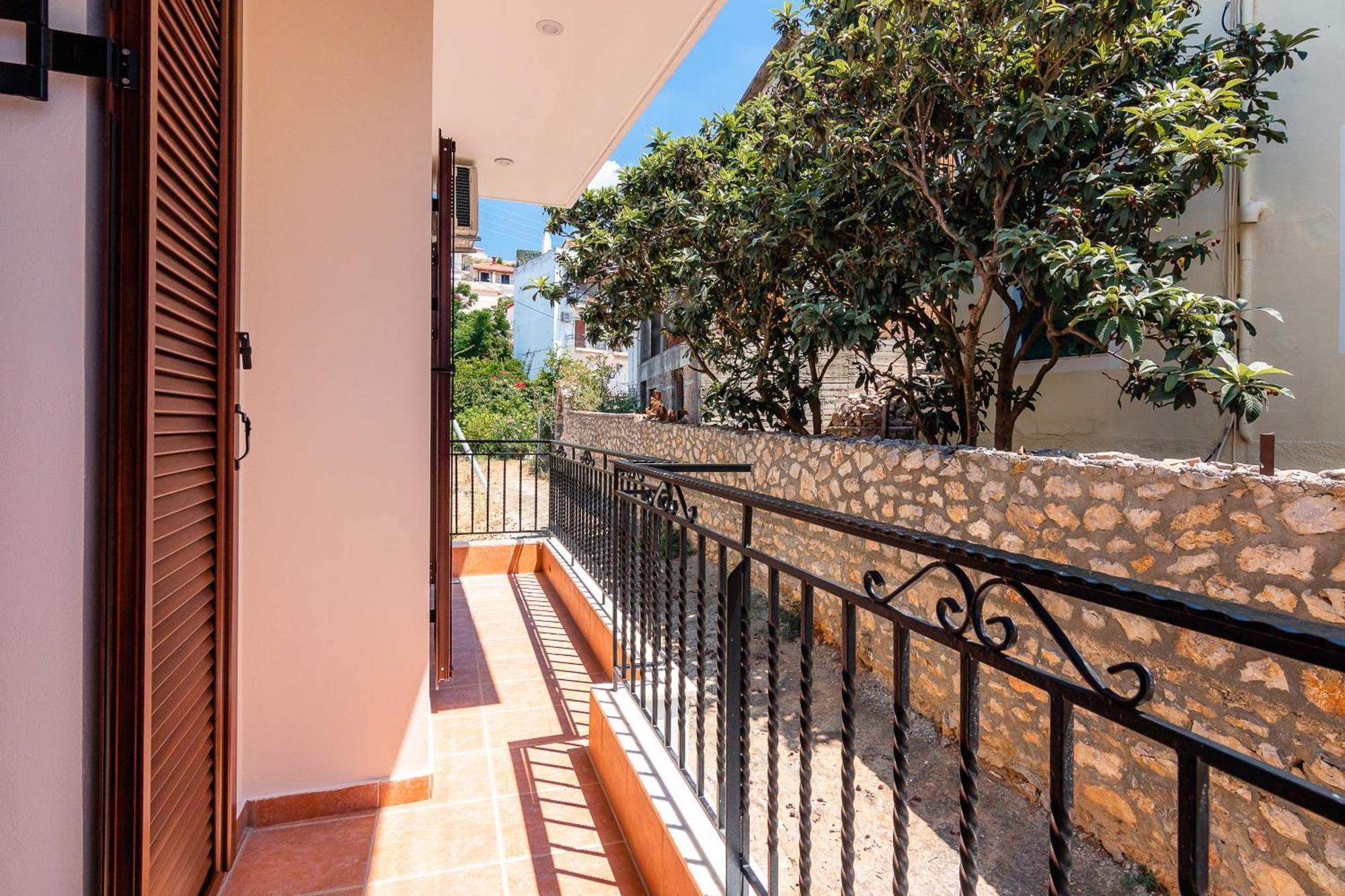 Agapi'S Luxury Apartment Pylos Exterior photo